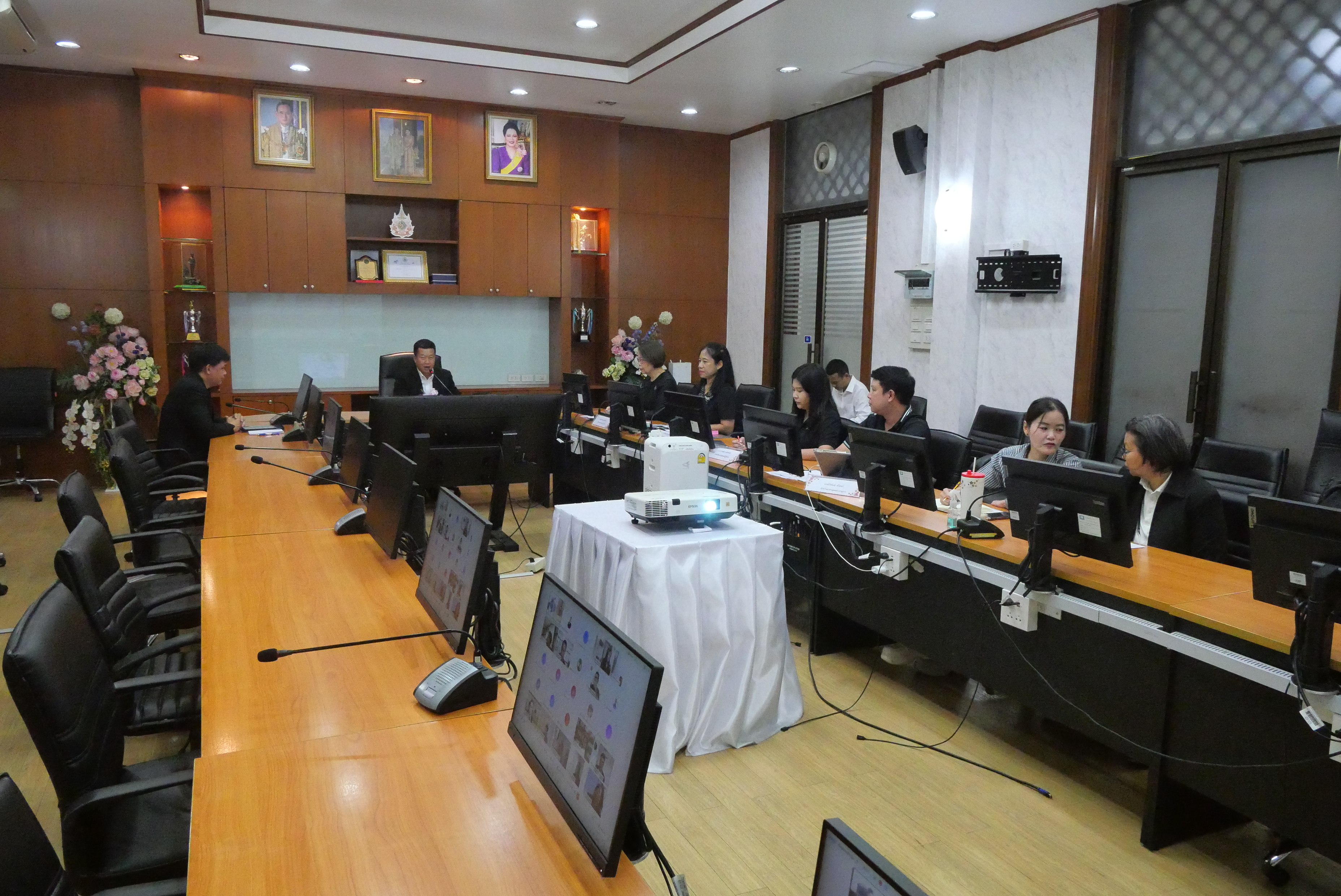 title - รองเลขาธิการ ส.ป.ก. เปิดการประชุมการสร้างความรู้ความเข้าใจ เรื่อง การคัดเลือกบุคคลให้ได้รับเงินเพิ่มสำหรับตำแหน่งที่มีเหตุพิเศษ ตำแหน่งนิติกร (พ.ต.ก.) สังกัด ส.ป.ก. ประจำปีงบประมาณ พ.ศ. 2569 